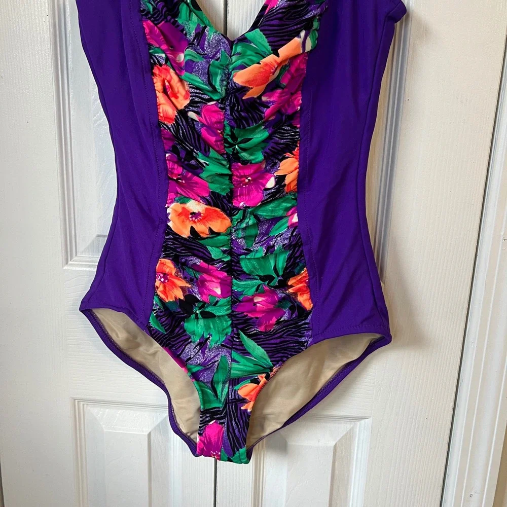 Vintage 80s The‎ Slim Suit Womens size 16 Purple Floral Swimsuit swim wear